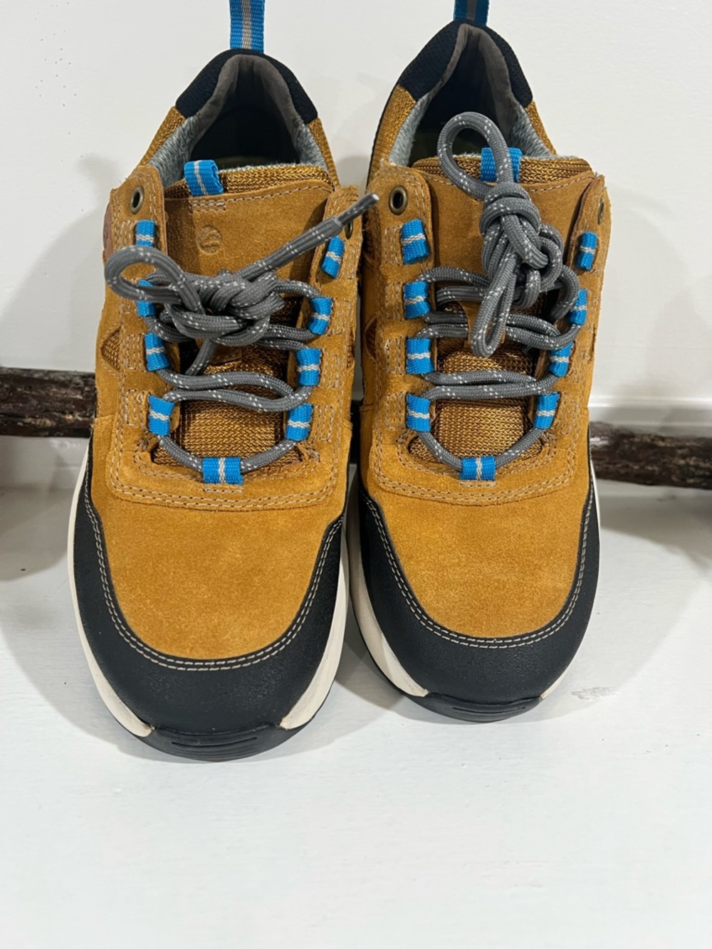 Clarks Men's Tan Suede Sneakers with Blue Accents